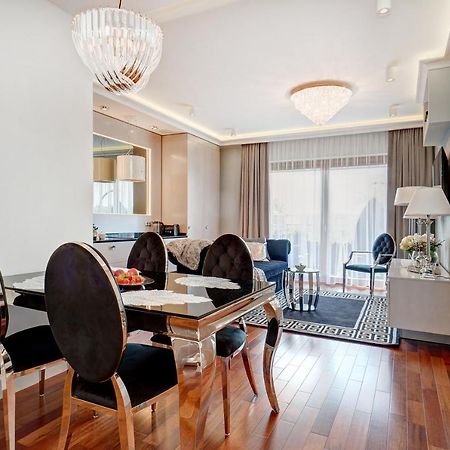 Diamonds Luxury Old Town Residence Красков Екстериор снимка